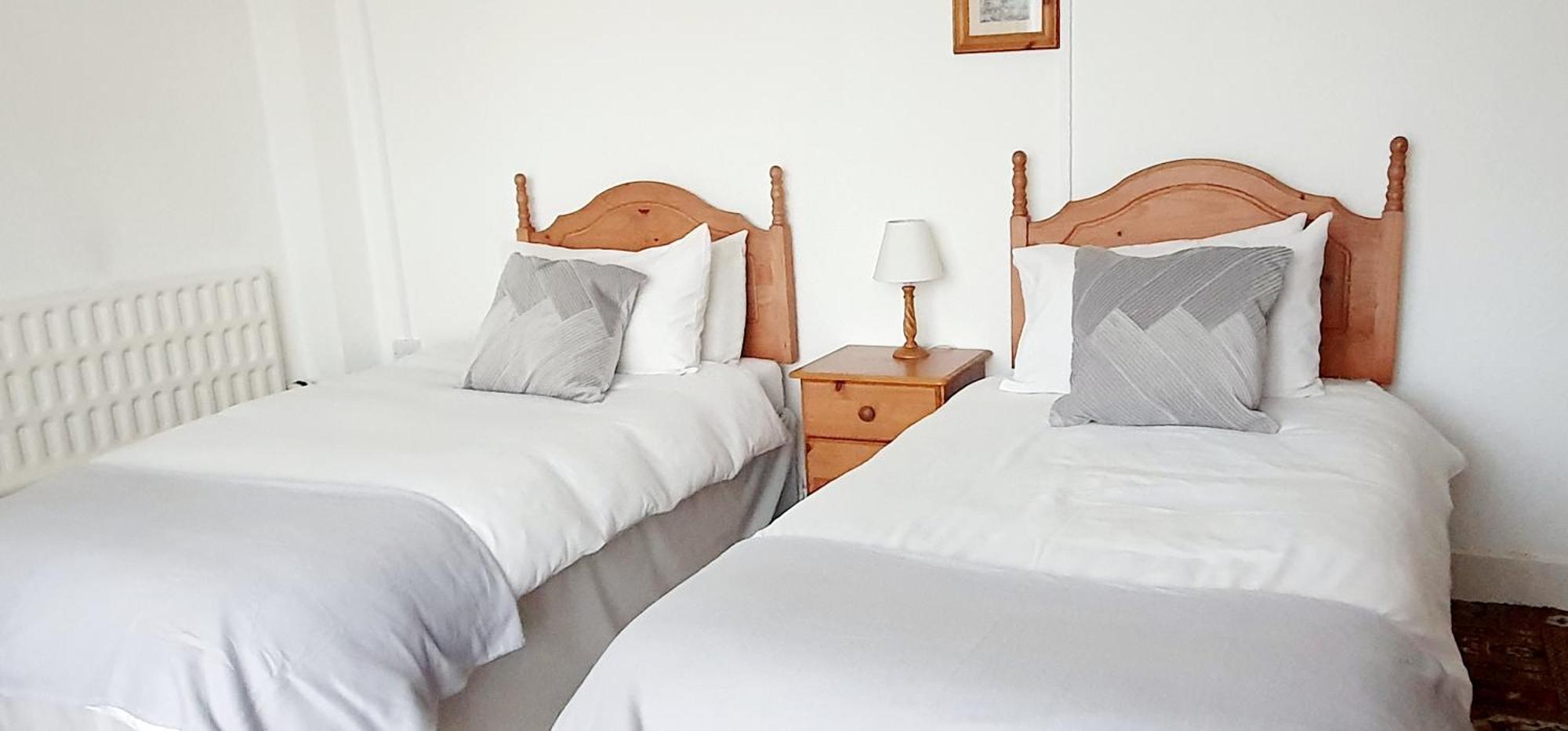 Beach Court Holiday Apartments สเกคเนส ภายนอก รูปภาพ